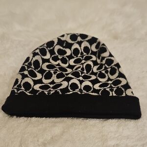 Coach Signature Merino Blend Beanie. NWOT